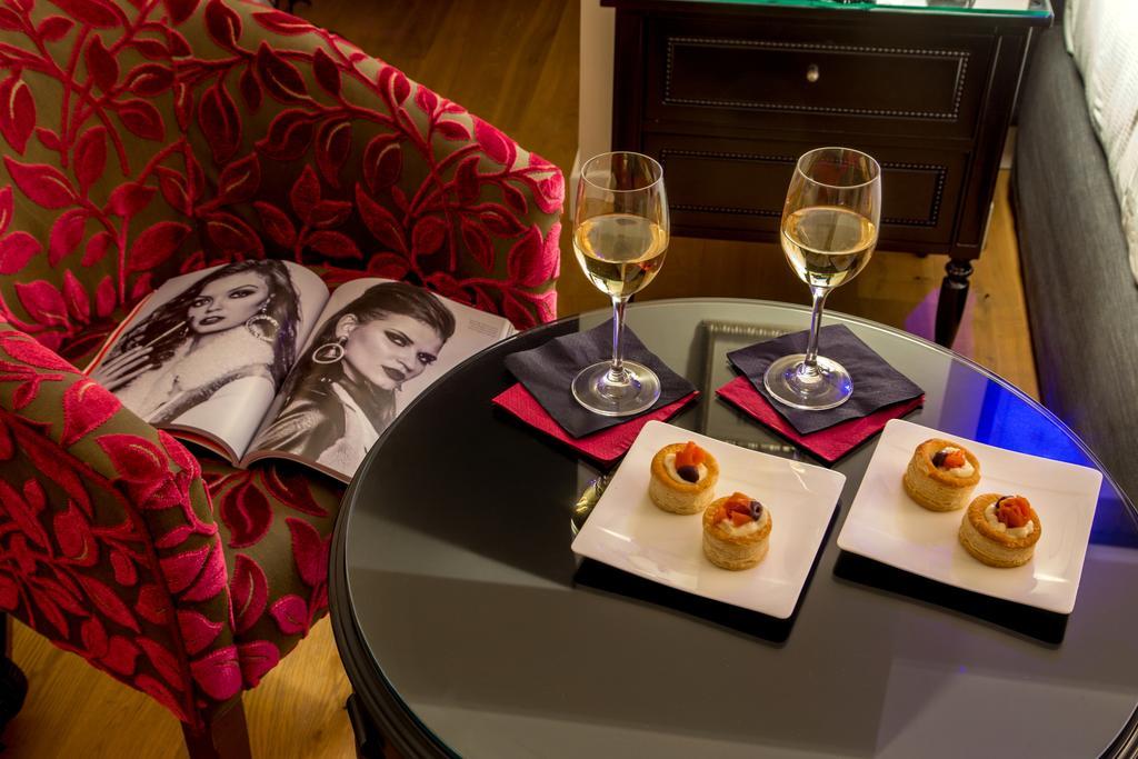 Hotel Monte Cenci Рим Экстерьер фото