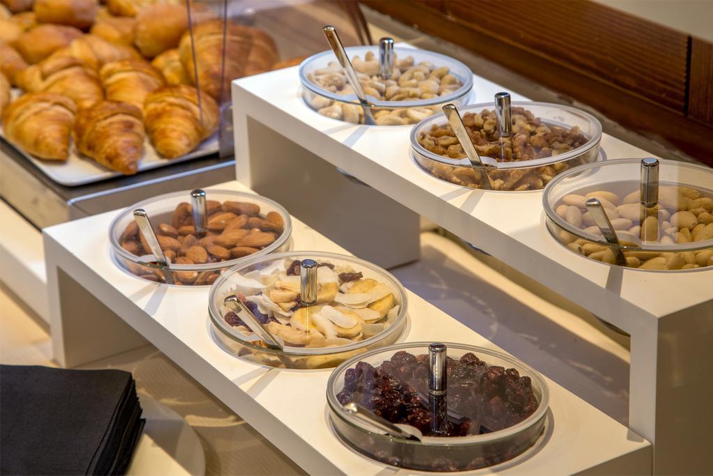 Hotel Monte Cenci Рим Экстерьер фото