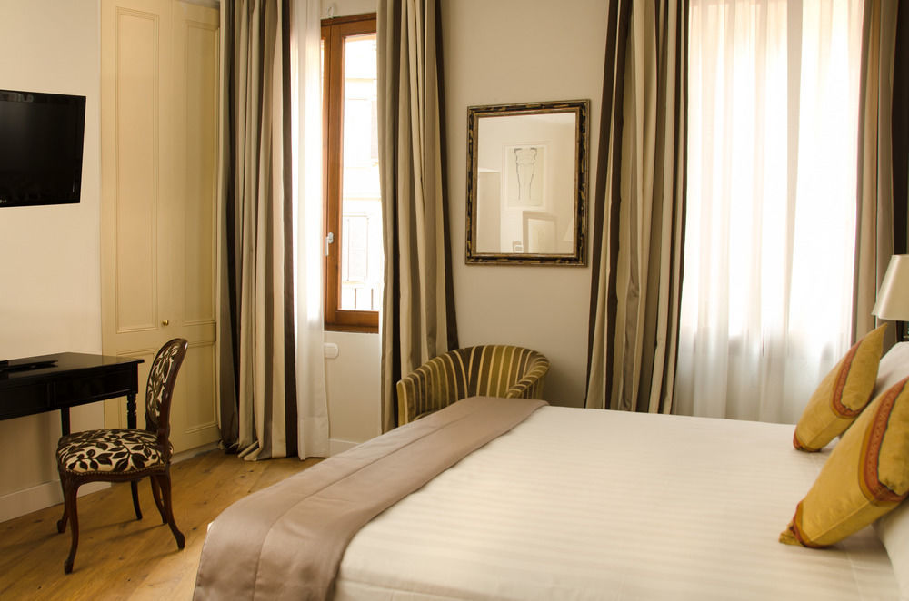 Hotel Monte Cenci Рим Экстерьер фото